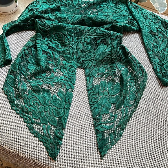 Forest Fairy Green Lace Vintage Blouse, Size: Large - Picture 14 of 17
